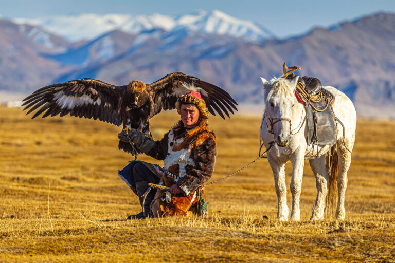 Blogserie – Adler, Wind und Weite – Eine Reise zu den Adlerjägern der Mongolei